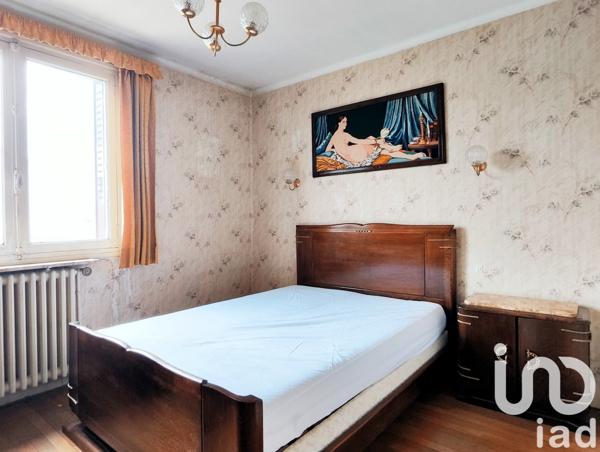 Maison 4 pièces de 91 m² à Compertrix (51510)