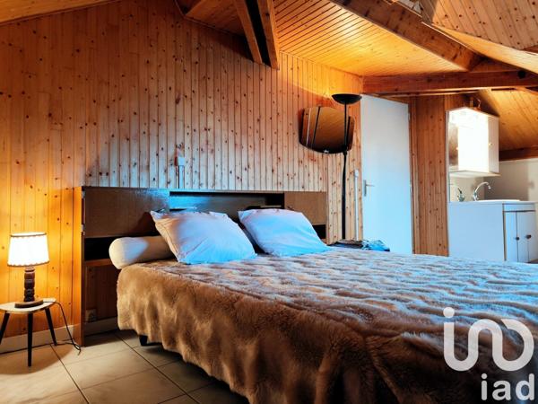 Maison 4 pièces de 91 m² à Compertrix (51510)