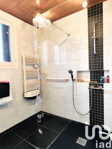 Maison 4 pièces de 91 m² à Compertrix (51510)