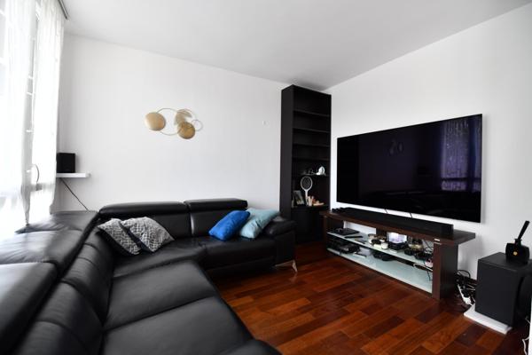 Magnifique appartement de 5 pièces! Ravalement récent!