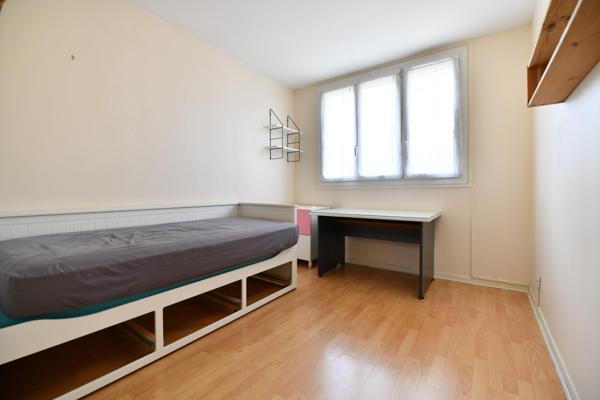 Magnifique appartement de 5 pièces! Ravalement récent!