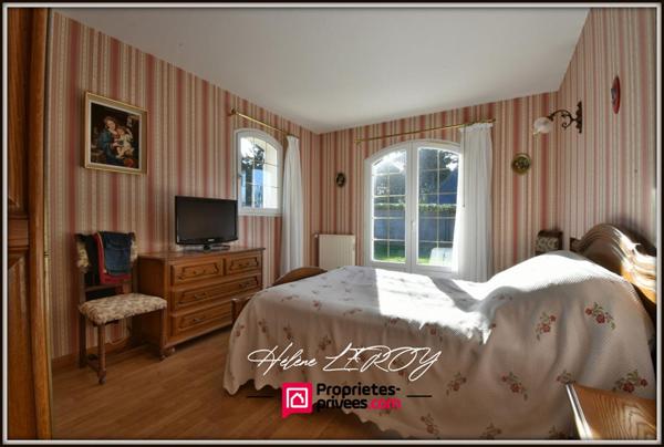 Maison familiale sur sous sol avec vue mer et jardin