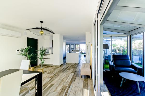 SUPERBE APPARTEMENT A DEUX PAS DES PLAGES