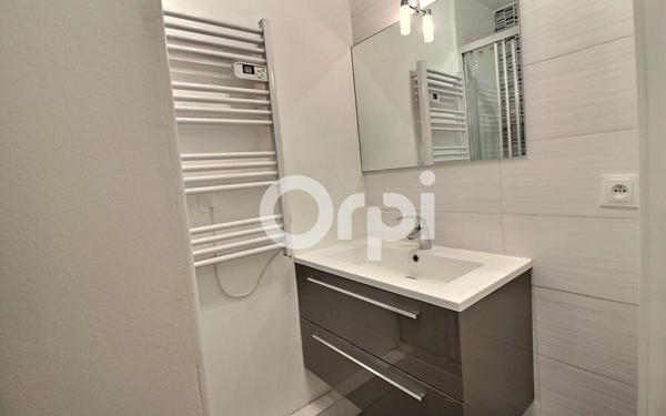 Appartement à louer    3 pièces • 53,85 m2 Viry-Châtillon