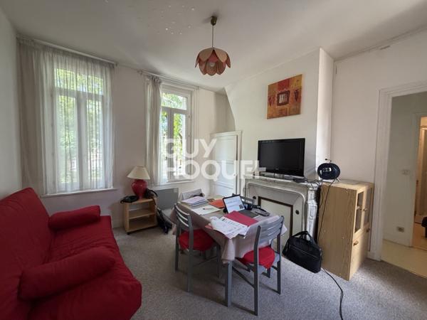 SAINT ROCH - IMMEUBLE D'ENVIRON 100M² COMPTEUR INDIVIDUEL COMPRENANT 4 APPARTEMENTS