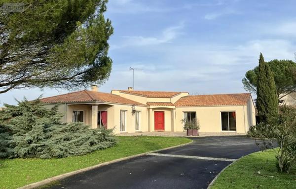Achat - Maison Luçon 85400 6 pièces 181 m 2 2553 m 2
