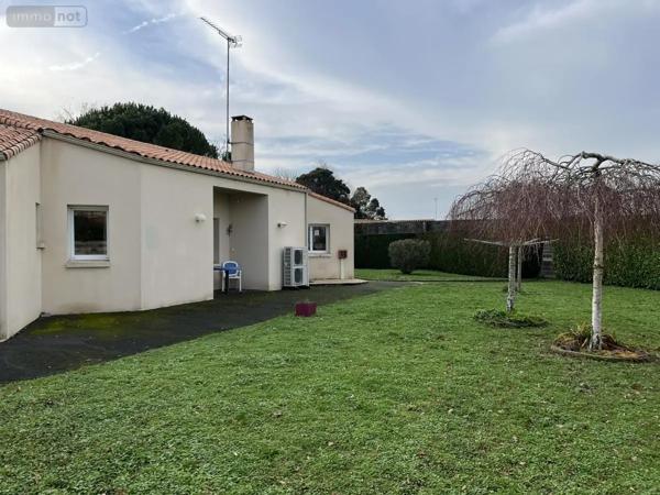 Achat - Maison Luçon 85400 6 pièces 181 m 2 2553 m 2