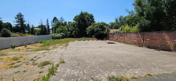 Ensemble immobilier offrant une opportunité de rentabilité immédiate.