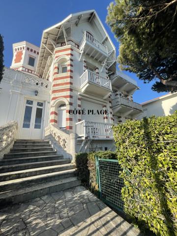 Vaux-sur-Mer (17640) VAUX PONTAILLAC BELLE VUE MER 1ère LIGNE APPARTEMENT DUPLEX 30 m2 au prix de 249.000€ HAI