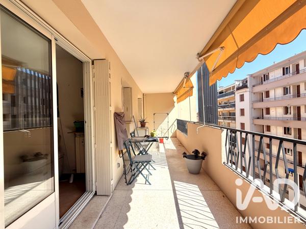 Appartement à vendre 2 pièces 56,27 m² Cagnes-sur-Mer
