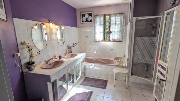 Superbe Maison T6 Plain-pied Piscine