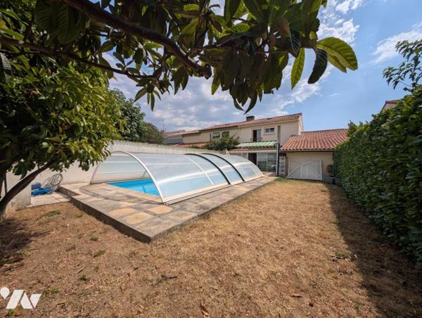 VALENCE - PAVILLON T5 d'env. 115 m² + Piscine 