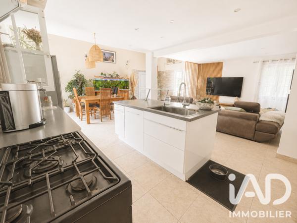 Maison à vendre 5 pièces 168 m² Brignoles