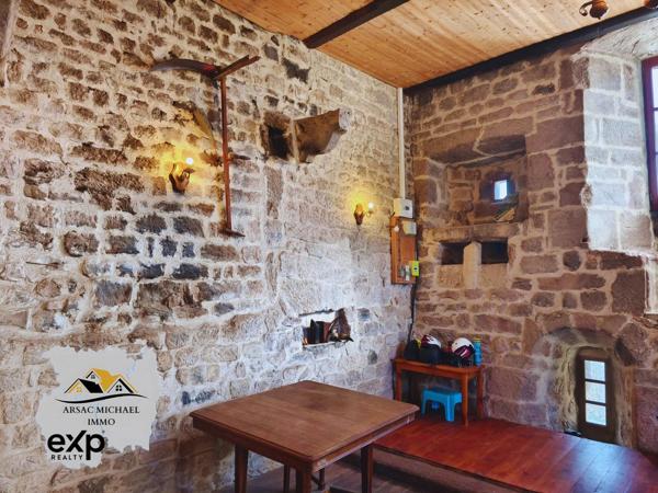 Maison de bourg Pradelles T5