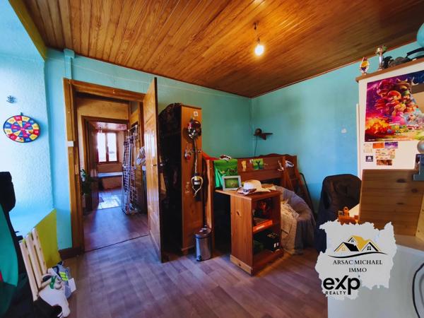 Maison de bourg Pradelles T5