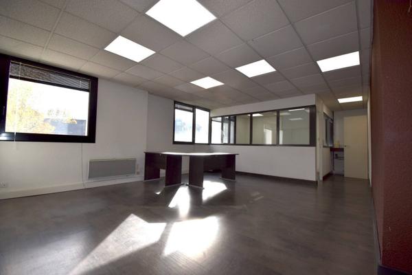 Location de bureaux   Cran-Gevrier (Route de Nanfray)