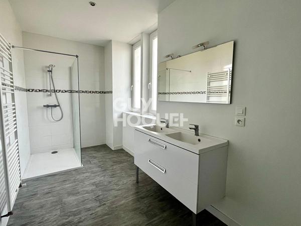 Appartement T3  lumineux + 2 places parking
