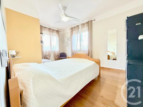 Maison à vendre  8 pièces - 155 m 2   RUOMS  - 07