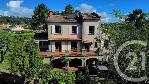 Maison à vendre  8 pièces - 155 m 2   RUOMS  - 07
