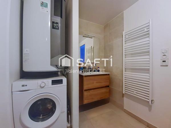 Grand Studio 30 m², Balcon - Locataire en place.