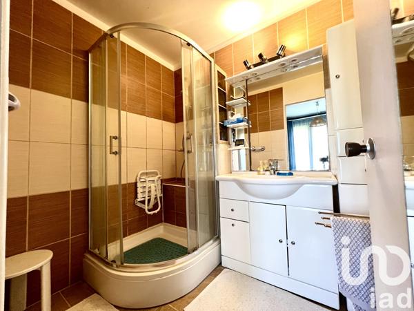 Maison à vendre 7 pièces 153 m² Élancourt