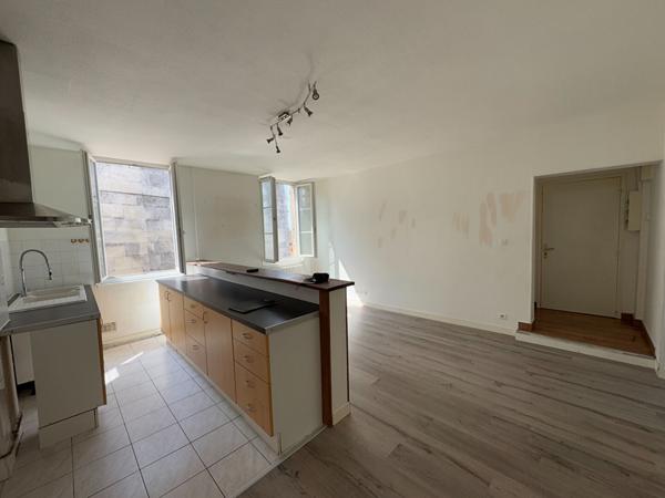 Appartement T3 de 65 m² en hypercentre - Dernier étage