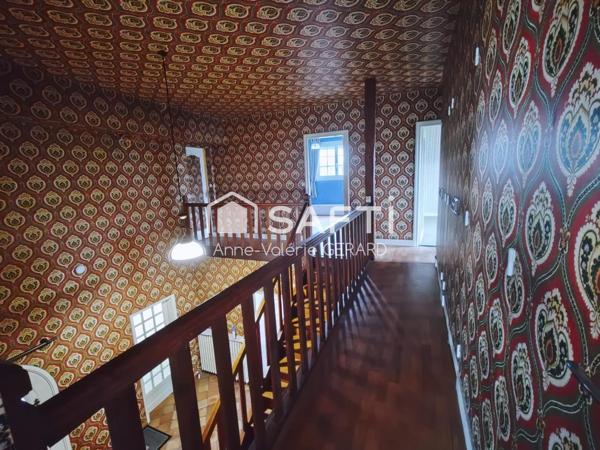 Pavillon 185 m²  sous-sol complet, cour et jardin