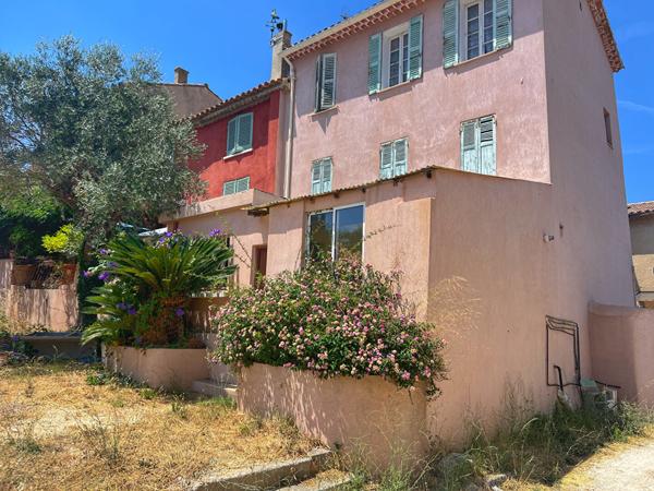 Maison Carqueiranne 6 pièce(s)  100 m2