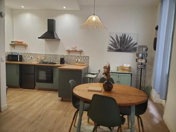 Appartement T2 rénové et meublé – Centre de Salon-de-Provence