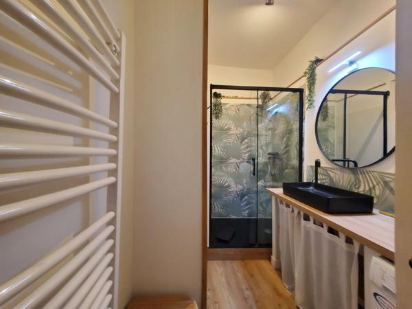 Appartement T2 rénové et meublé – Centre de Salon-de-Provence