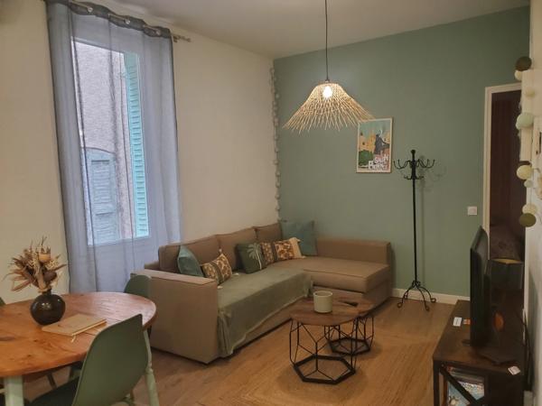 Appartement T2 rénové et meublé – Centre de Salon-de-Provence