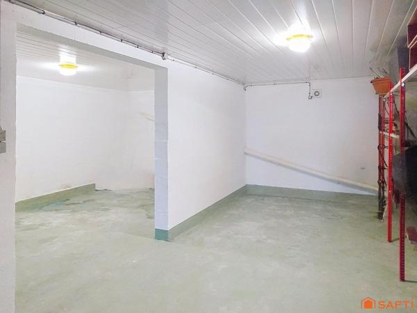 PROPRIETE AVEC VUE SUR LE VIGNOBLE CHAMPENOIS