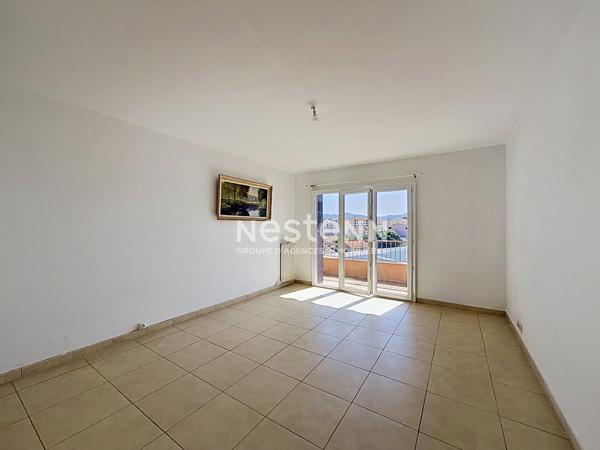 Appartement Cannes La Bocca 3 pièce(s) 61 m2