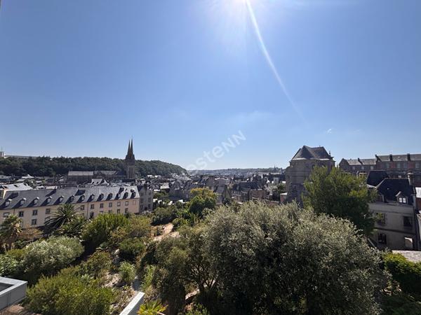 Très bel appartement en centre ville de Quimper ! Vue imprenable sur la Cathédrale