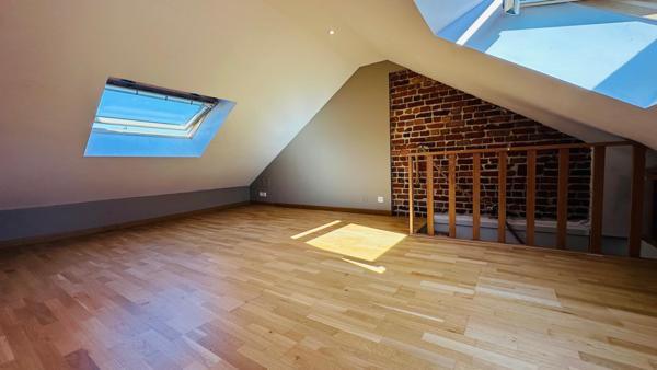 Wasquehal – Maison de charme avec jardin arboré et exposition idéale