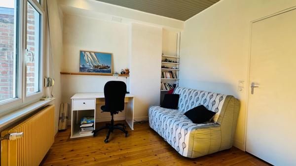 Wasquehal – Maison de charme avec jardin arboré et exposition idéale