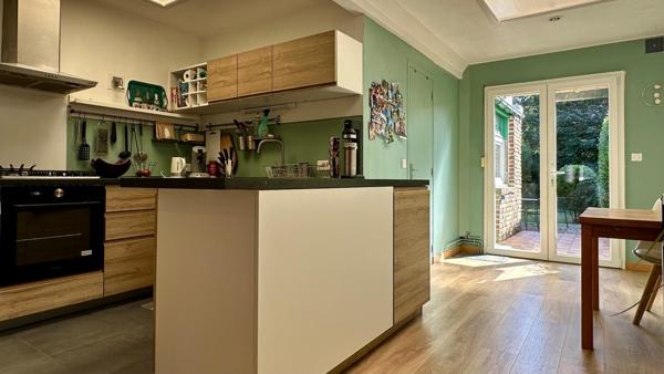 Wasquehal – Maison de charme avec jardin arboré et exposition idéale