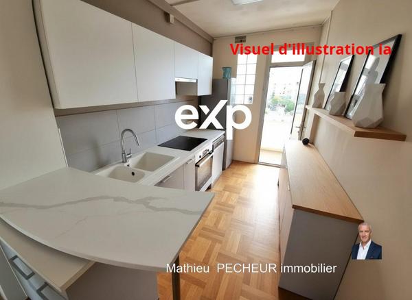 La Réunion / Saint-Denis Vauban / Appartement T5 (4 Chambres) 108 m2 habitables  + Parking