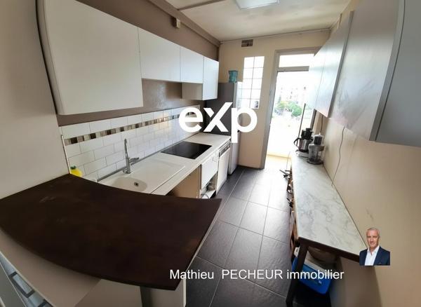 La Réunion / Saint-Denis Vauban / Appartement T5 (4 Chambres) 108 m2 habitables  + Parking