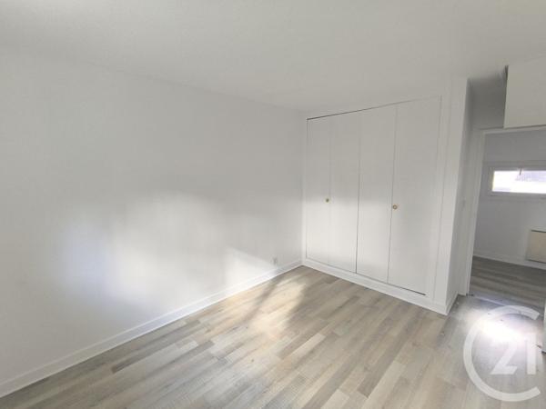 Maison à vendre  6 pièces - 106,17 m2 ST REMY LES CHEVREUSE - 78