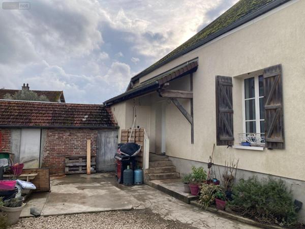 Maison individuelle à vendre à Saint-Parres-lès-Vaudes dans l'Aube (10260), ref : 1036102/5584