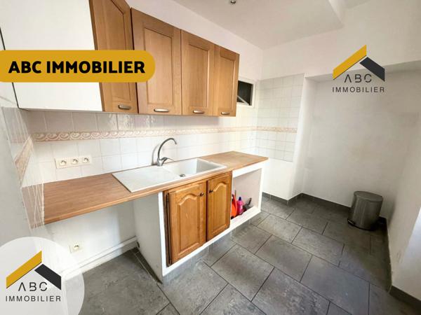 Orange (84100) APPARTEMENT 1 CHAMBRE - 56 M2 - EN CENTRE-VILLE D’ORANGE