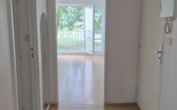 Appartement à vendre    3 pièces • 57 m2 Neuilly-Plaisance
