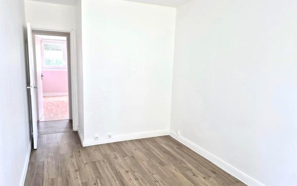 Appartement à vendre    3 pièces • 57 m2 Neuilly-Plaisance