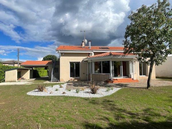 Maison meublé à louer - 7 pièces - 161 m² Tournefeuille (31170)