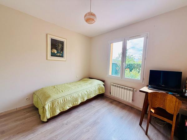 Maison plain-pied dans un quartier calme - 130 m2 , Saint sylvestre sur lot