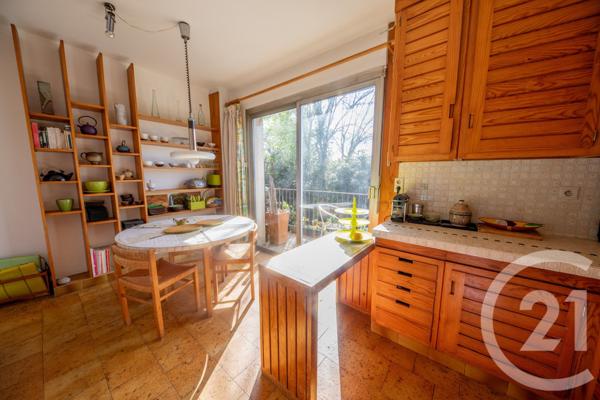 Maison à vendre  7 pièces - 181,88 m2 ST MEDARD EN JALLES - 33