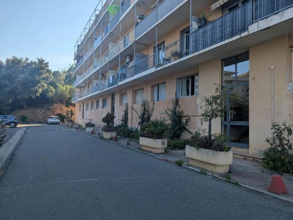 Appartement T3 à Lupino