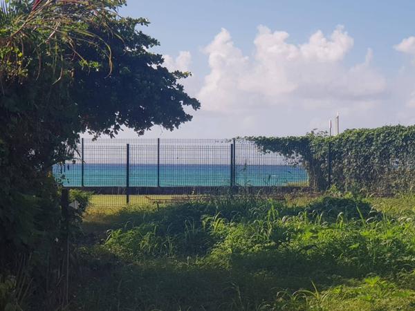 À VENDRE – Appartement T4 vue mer à Dampierre, commune du Gosier (Guadeloupe)