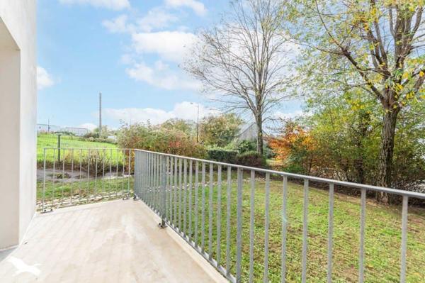 Appartement à louer 649 € CC Couëron 2 p 48 m² DPE D